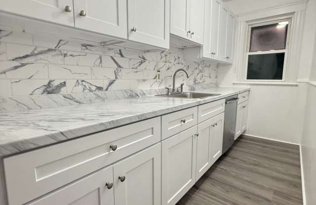 242 4th Ave photos photos