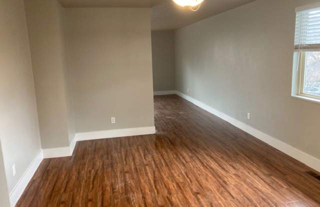 Large house on the Boise bench with two master bedroom suites !! - 1501 East Shenandoah Court, Boise, ID 83712