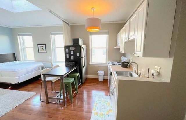 Nicely updated, studio on the Green Line in Brighton. Gallery 3