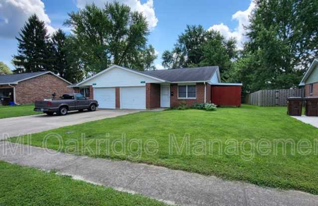 207 Debbie Dr - 207 Debbie Drive, Eaton, OH 45320
