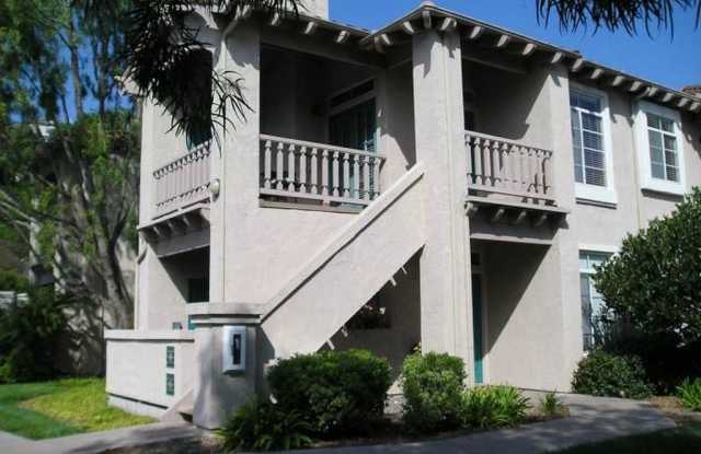 Beautiful Lomos Del Oro 2 Bedroom 2 Bath Condo with A/C! photos photos