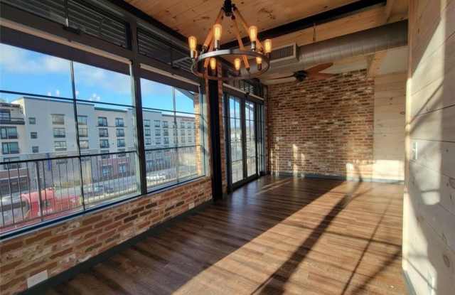 550 E Main Stree photos photos