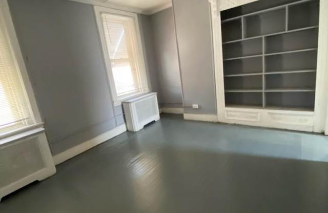 408 N WANAMAKER Street photos photos
