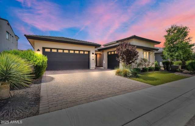 5543 E BERYL Avenue photos photos