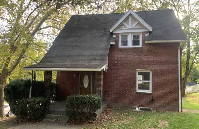 40 Remington Ave photos photos