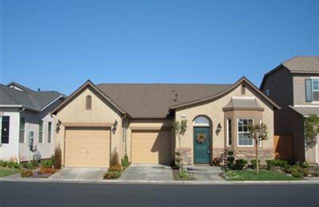 3/2 off Fig Garden Loop photos photos 3/2 off Fig Garden Loop photos photos