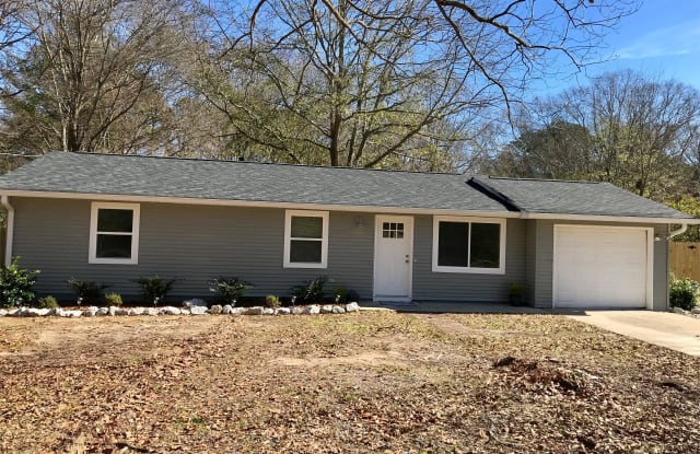 1251 Lakeview Drive Northwest - 1251 NW Lakeview Dr, Conyers, GA 30012