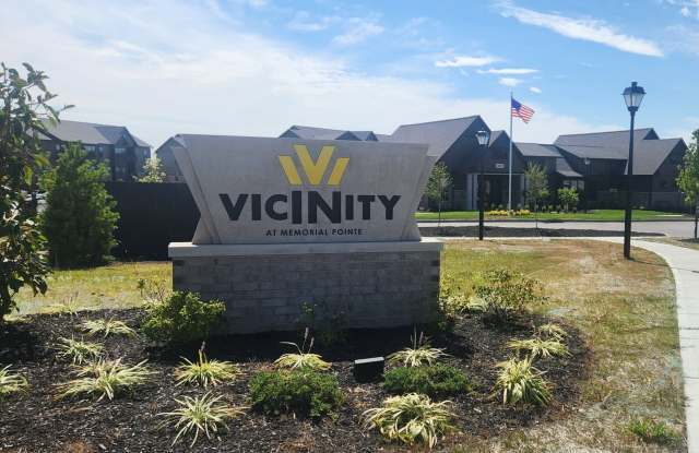 Vicinity at Memorial Pointe Gallery 4
