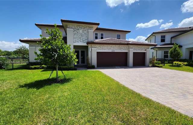 12209 SW 43rd St photos photos