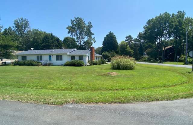 1015 BAYSIDE DRIVE Gallery 2