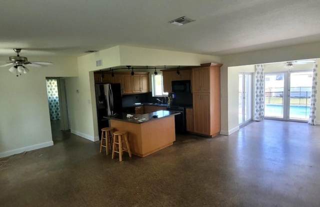 4330 SW 10TH Street, Plantation, FL 33317 - 4515 Gallery 4