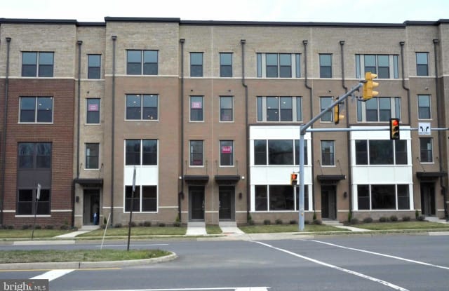 220 VANBUREN ST - 220 Van Buren St, Reston, VA 20191