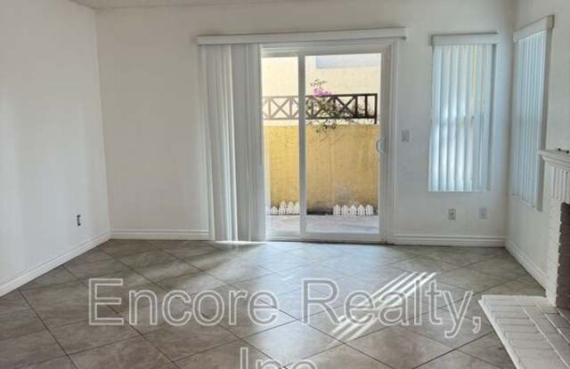 2085 Lakeridge Cir Gallery 4