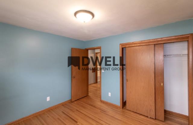 Recently Renovated 3 bedroom Single Family Home Gallery 4