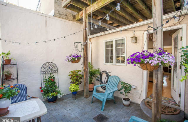 1304 S HOWARD STREET - 1304 South Howard Street, Philadelphia, PA 19147