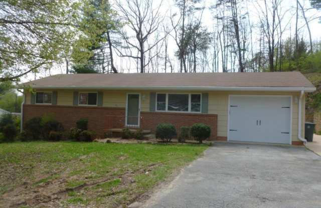 820 Oak Tree Drive photos photos