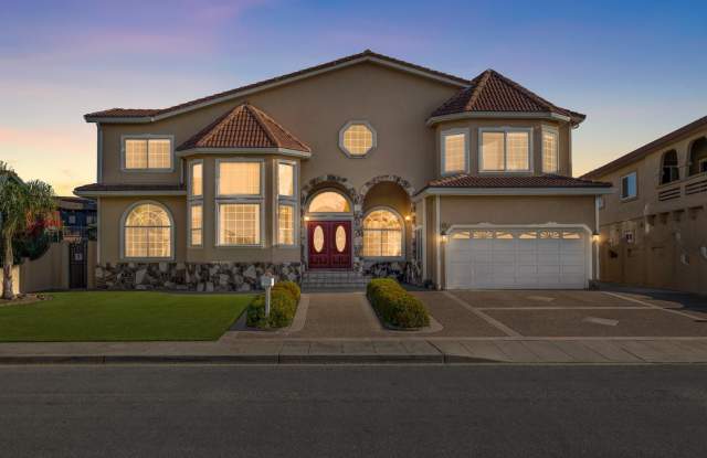 523 Silver AVE - 523 Silver Avenue, Half Moon Bay, CA 94019