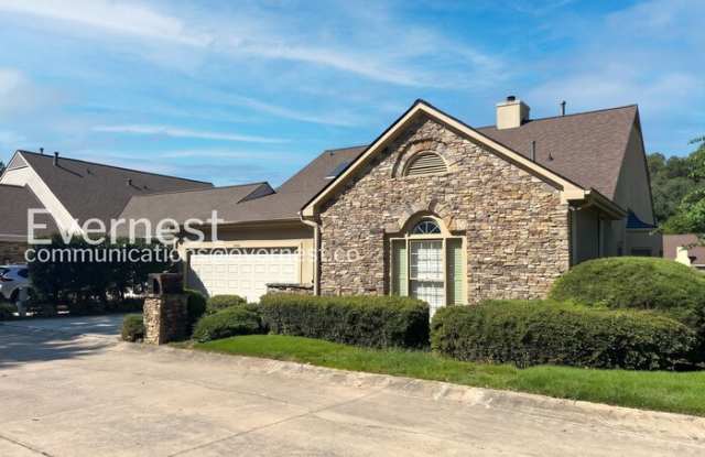 4580 Village Drive Gallery 2