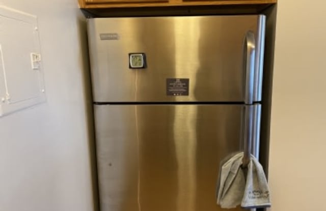 7 Allegheny Center - 7 Allegheny Ctr, Pittsburgh, PA 15212