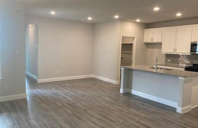 1008 Amenduni Lane Gallery 4