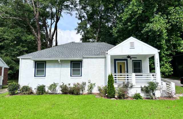1791 S Gordon St SW - 1791 South Gordon Street Southwest, Atlanta, GA 30310