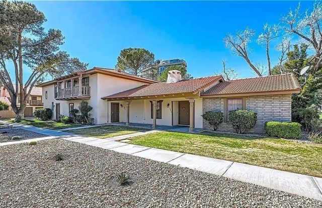 3045 Pinehurst Drive photos photos