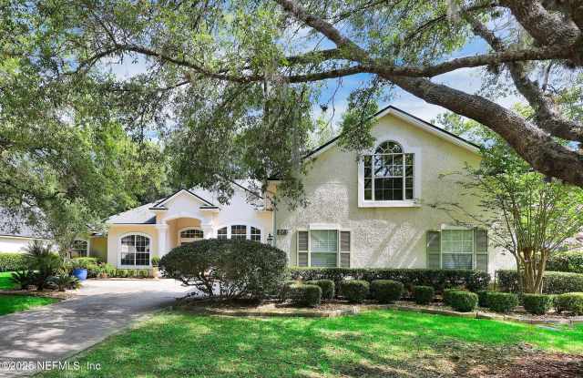 526 OAKMONT Drive Gallery 3