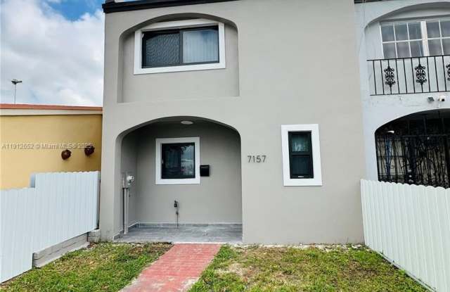 7157 W 19th Ct photos photos