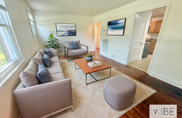 3 Bedroom 1 Bath House in Madison with Amenities!  $1700/mo Gallery 1