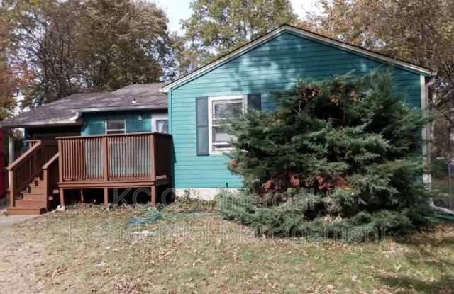 2908 W 75th St. - 2908 West 75th Street, Prairie Village, KS 66208