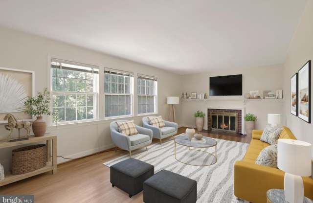 9517 CABLE DR Gallery 4