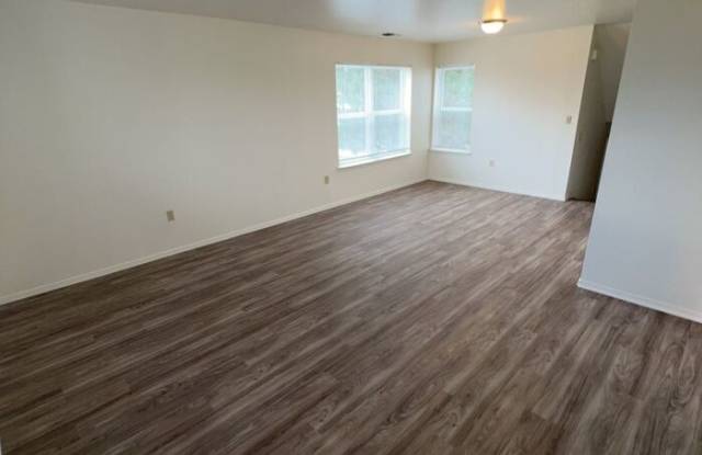 272 Dunn Court Gallery 3