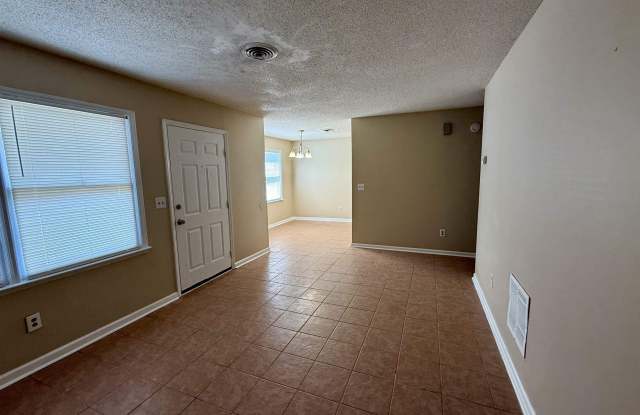 4047 Fairway Dr. Gallery 3