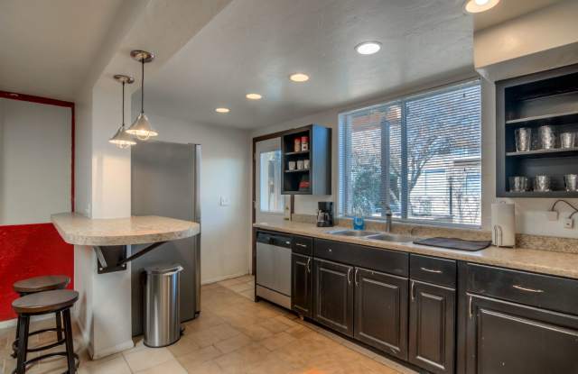 Spacious 4BR in Tucson - 2619 East Prince Road, Tucson, AZ 85716