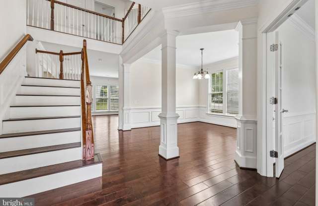 43527 LOUDOUN BARN Way Gallery 2