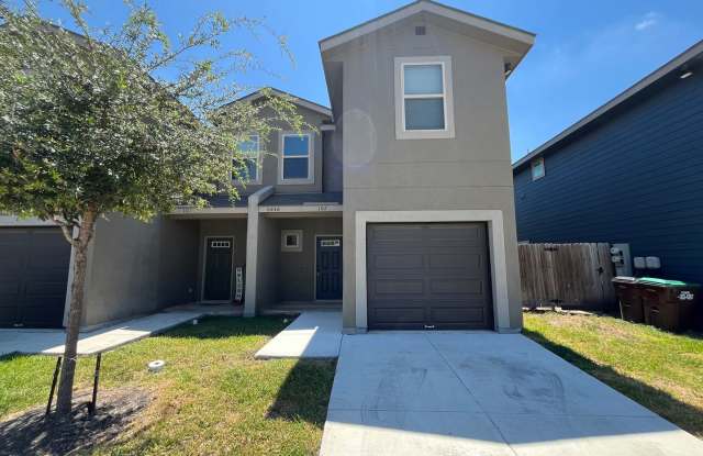 6846 Lakeview Dr. #102, San Antonio, TX. 78244 - 6846 Lakeview Drive, Bexar County, TX 78244