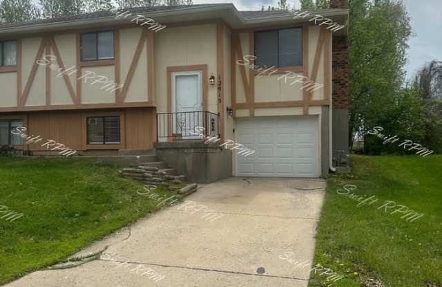 12915 West 61st Terrace - 12915 West 61st Terrace, Shawnee, KS 66216