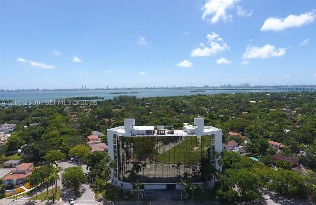 5701 Biscayne Blvd Gallery 2