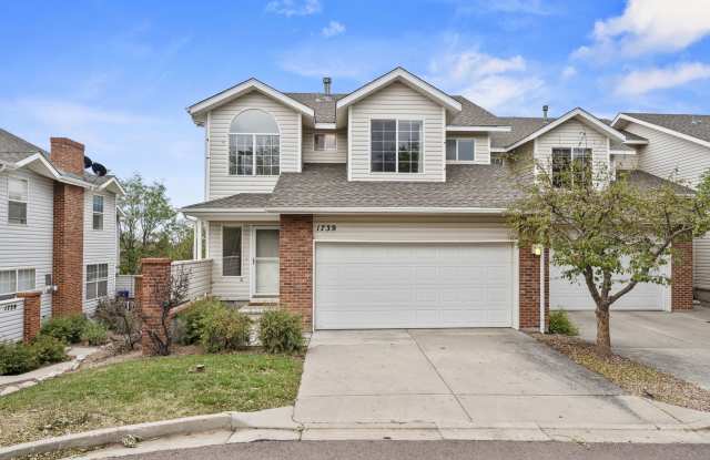 1739 Victorian Point photos photos