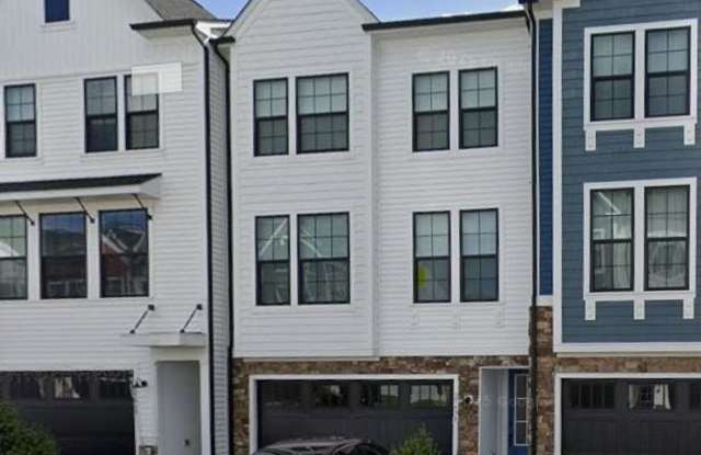 25470 HARTLAND ORCHARD Terrace photos photos