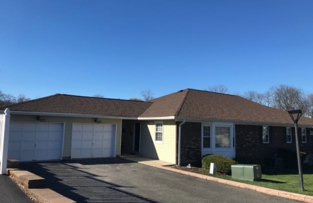 104 Brandywyne Dr - 104 Brandywyne Drive, Florham Park, NJ 07932