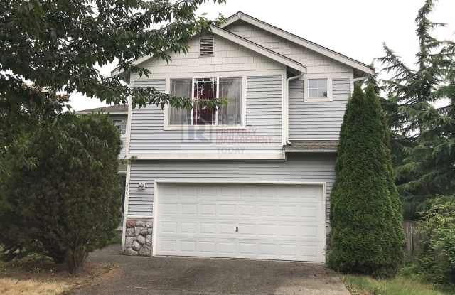 554 Valentine Avenue - 554 Valentine Avenue, Pacific, WA 98047