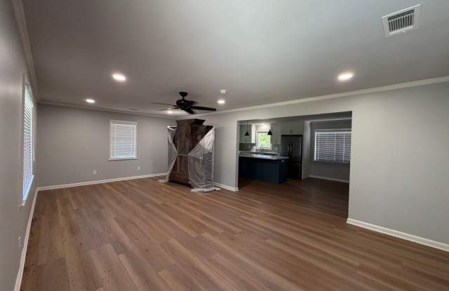 Newly Renovated Home Gallery 4