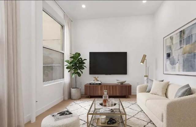 246 East 53rd Street Gallery 1