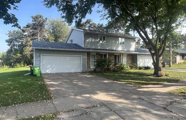 3402 McElroy Street - 3402 McElroy Street, Eau Claire, WI 54701