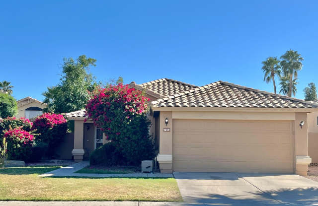 7439 W Crest Lane photos photos