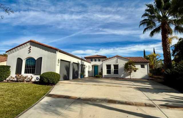 Luxury 4 Bedroom 3 Bath single family home located in the prestigious community of Del Oro photos photos