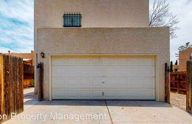 7725 Pinewood Dr. NW Gallery 2