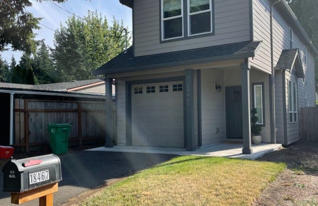 18467 SE Blanton St. - 18467 Southeast Blanton Street, Jennings Lodge, OR 97267