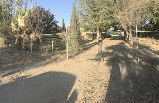 46604 E 70th Street - 46604 70th St E, Los Angeles County, CA 93535